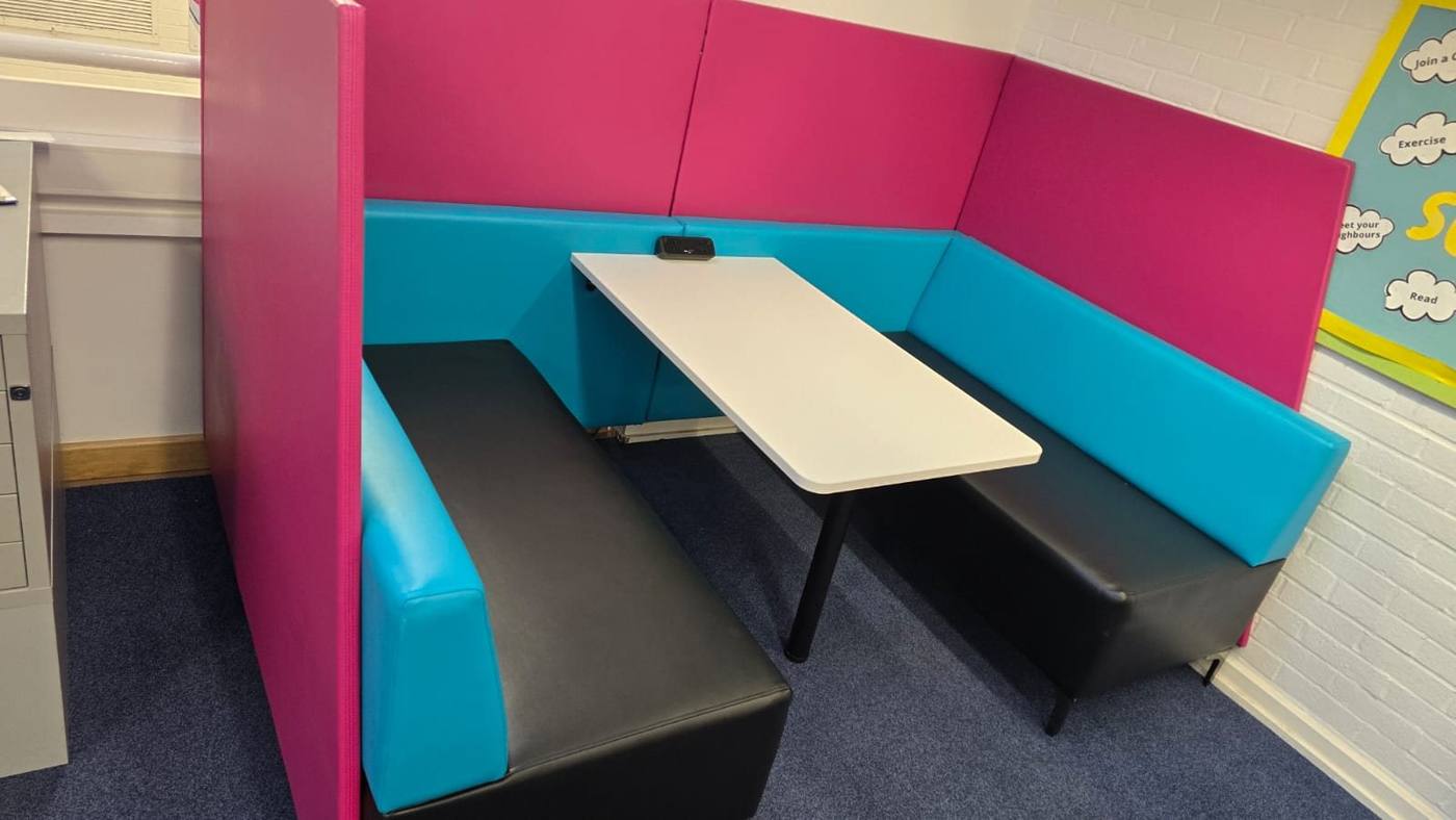 Breakout booth seating