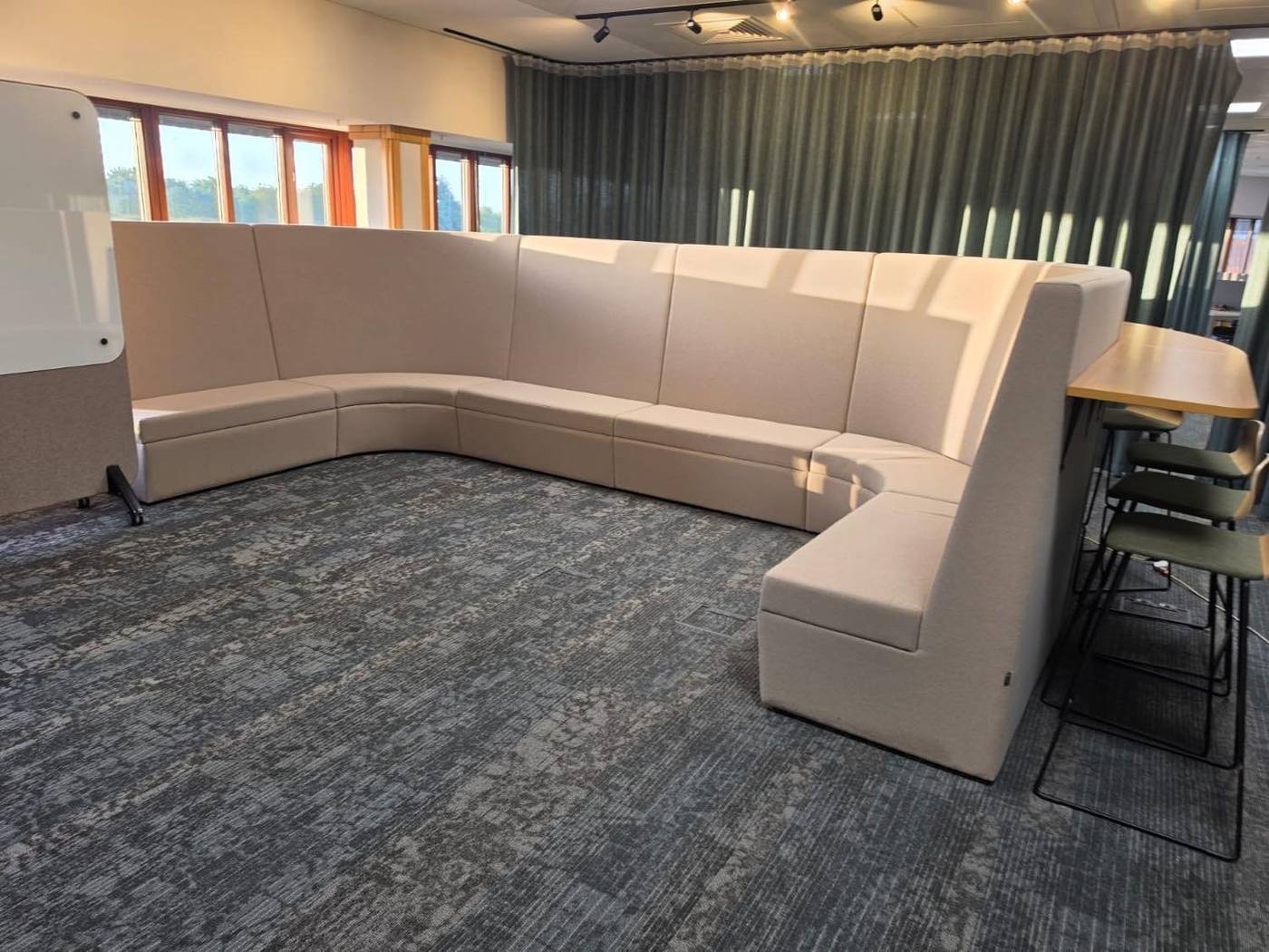 Curved banquette seating