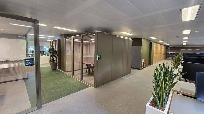 Acoustic Pod Servicing